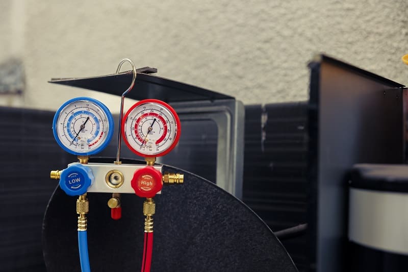 Comprendre le prix de recharge de gaz d’un climatiseur en Tunisie : facteurs et coûts